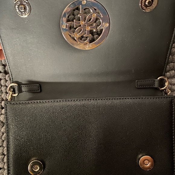 Guess Crossbody Bag - Picture 2 of 4